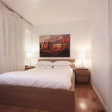 Apts Bridgestreet Champs Elysees Paris