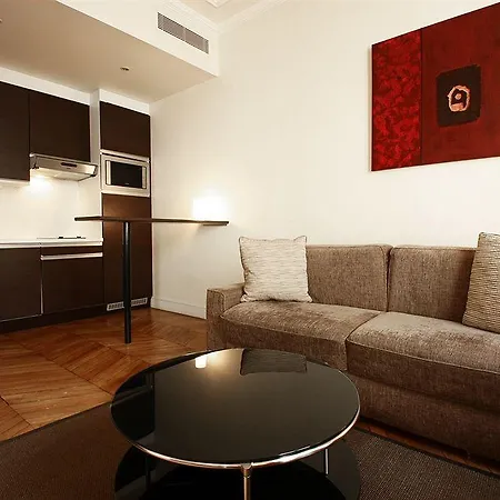 Apts Bridgestreet Champs Elysees Hotel