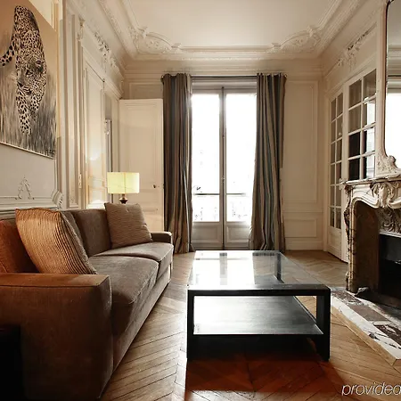 Apts Bridgestreet Champs Elysees Hotel 4*
