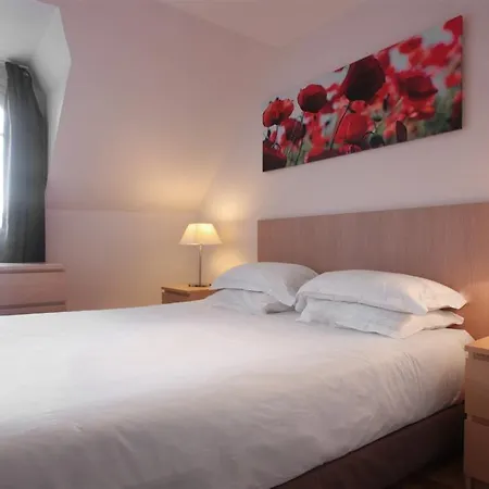 Apts Bridgestreet Champs Elysees Hotel