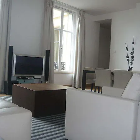 Hotel Apts Bridgestreet Champs Elysees Paris
