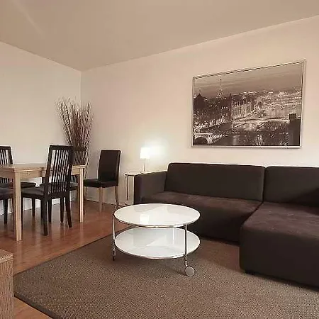 Apts Bridgestreet Champs Elysees Paris